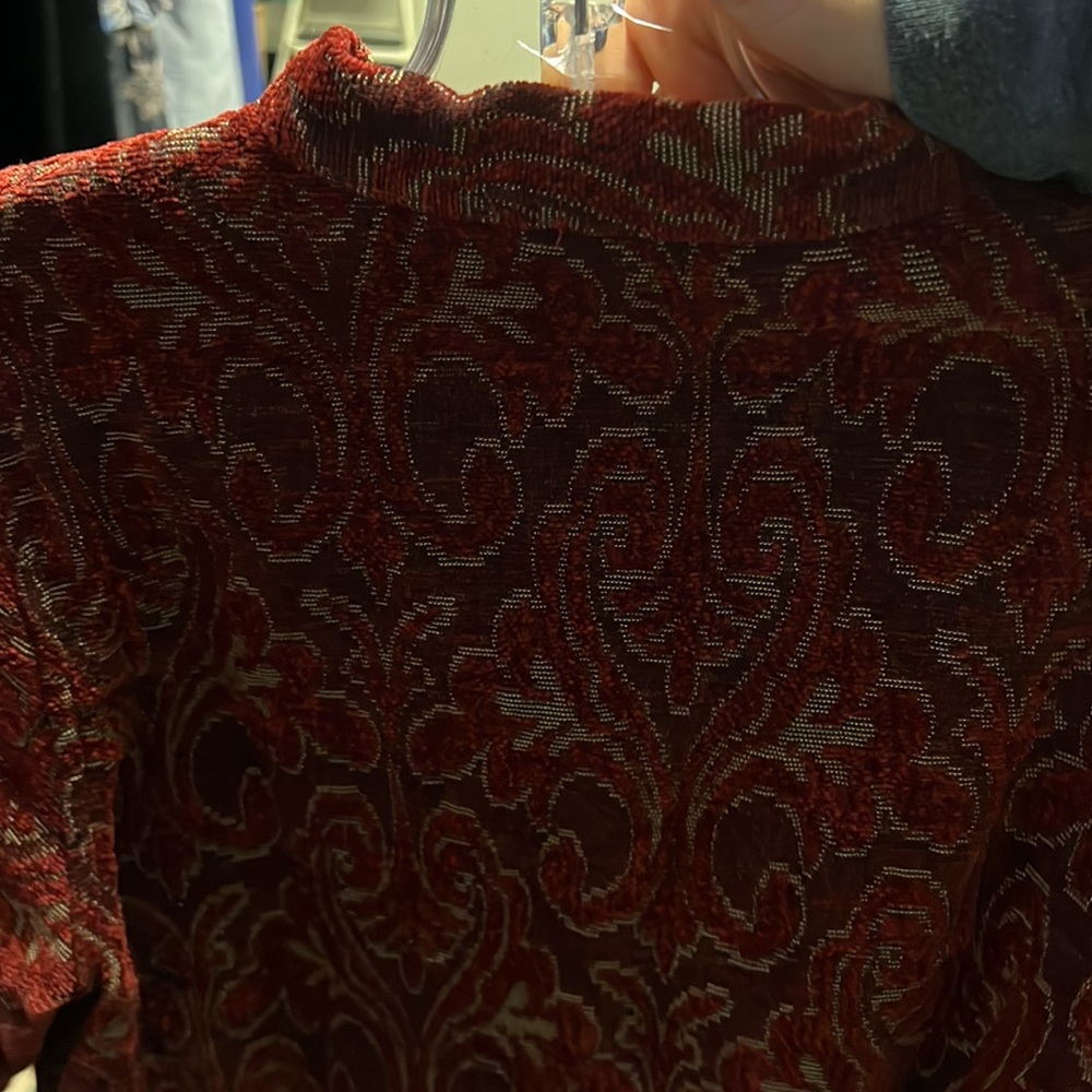 Flashback Red Tapestry Design S - image 3